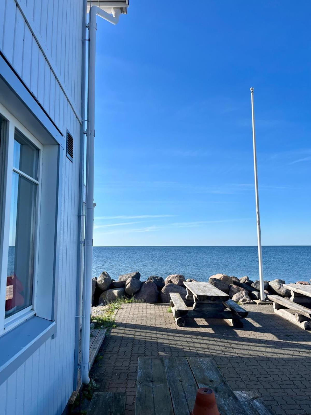 Roograhu Kaemping Hotell Heilu Exteriör bild